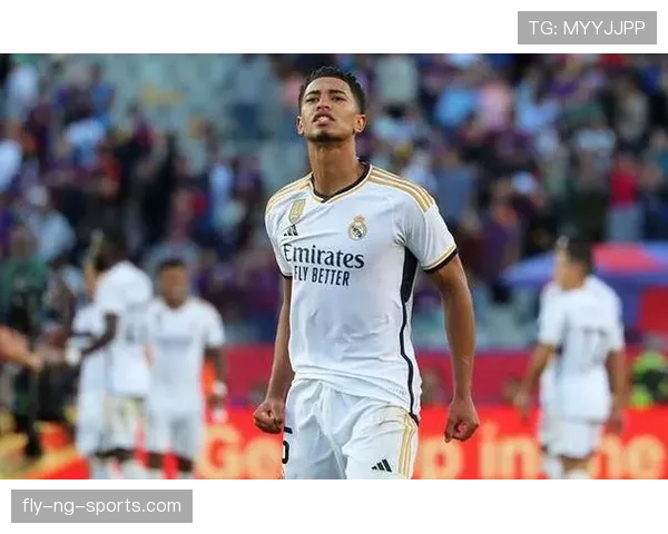 恩佐与巴尔韦德：全能中场的覆盖能力与攻防贡献差异解析